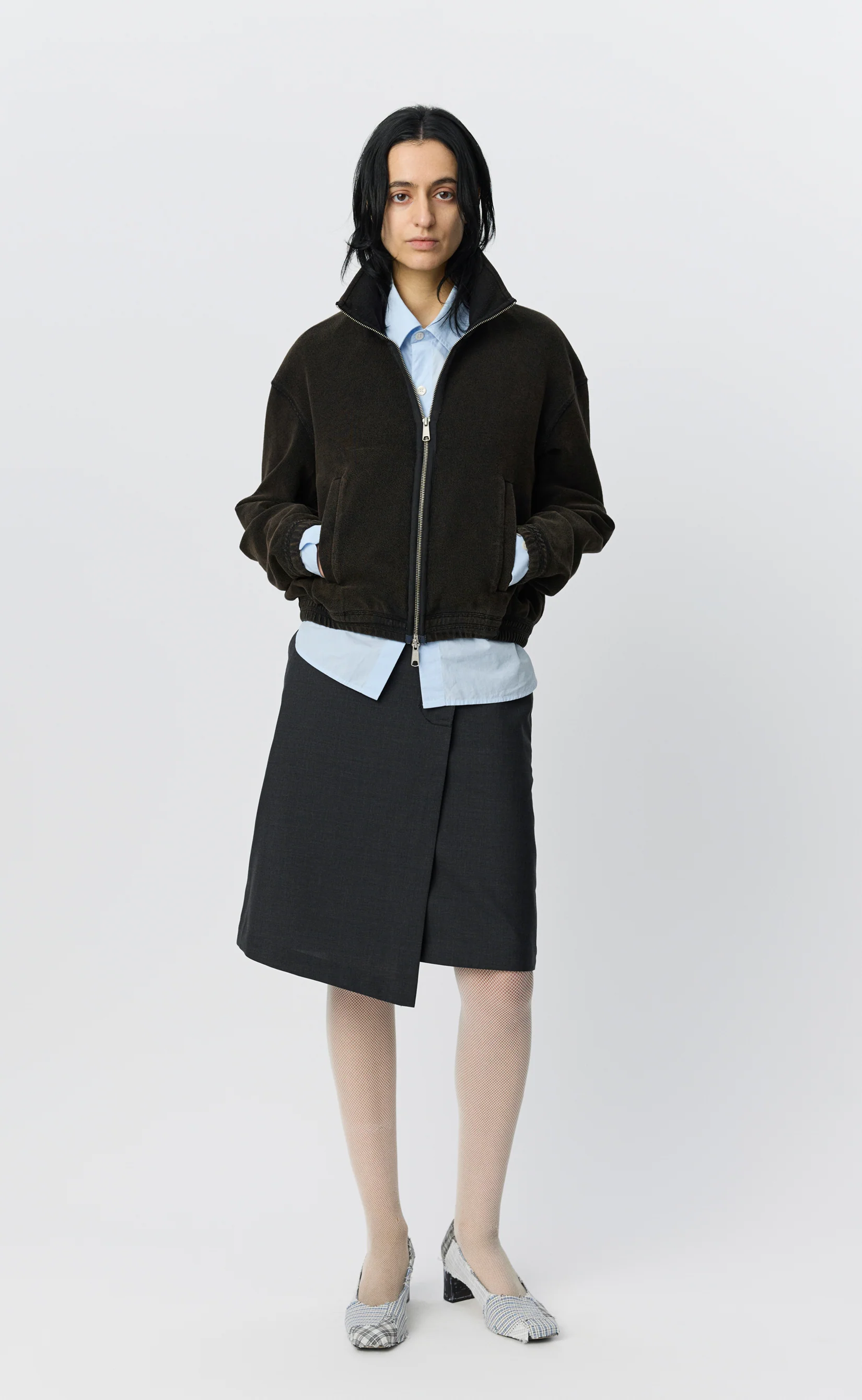Cropped Covet Full Zip - Burned Black - Image 3