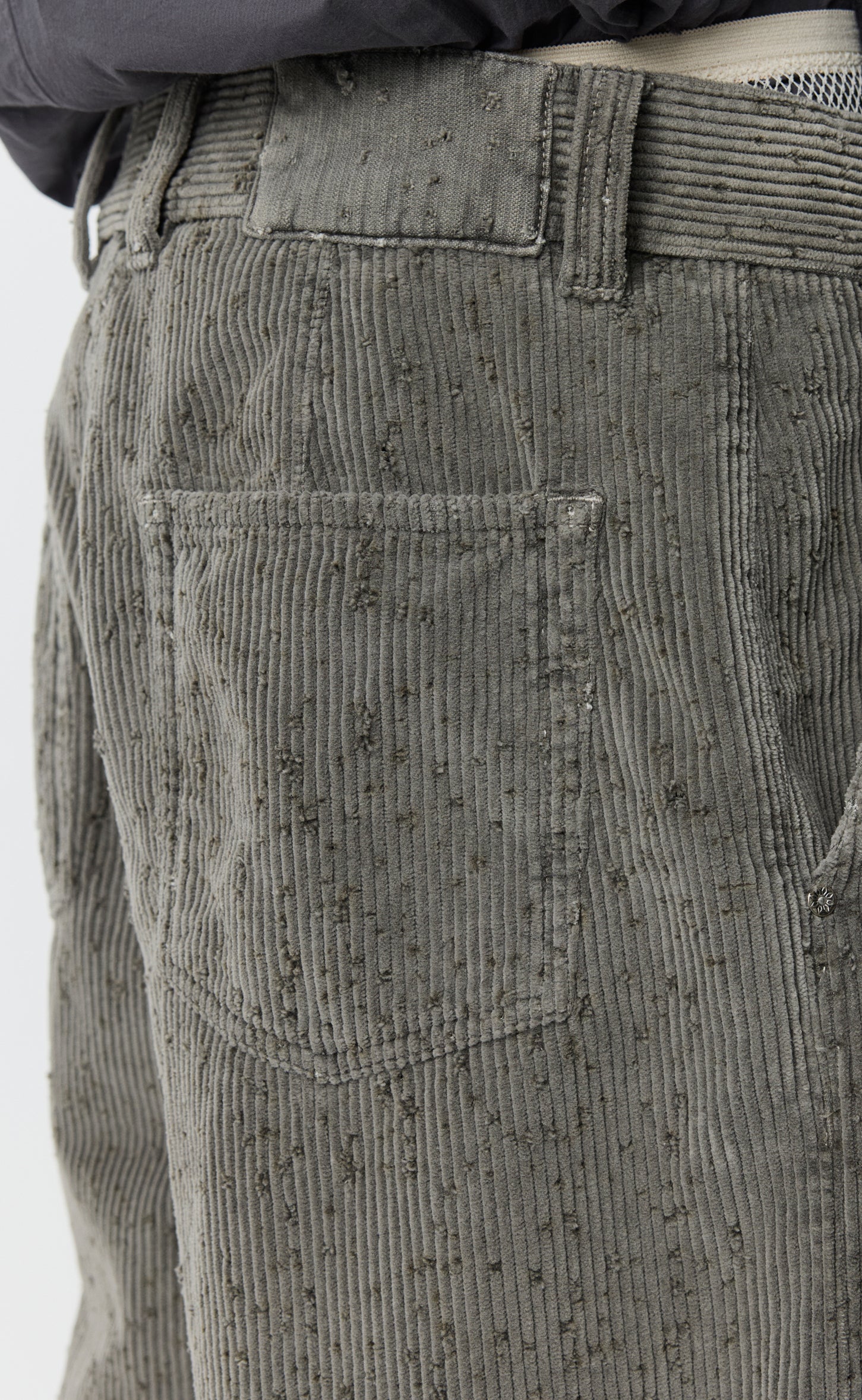 Edition Cord Shorts - Taupe Punch Out - Image 5